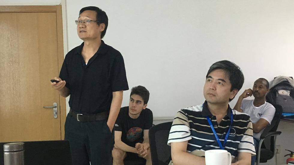 Prof. Shunlong Luo talks on 